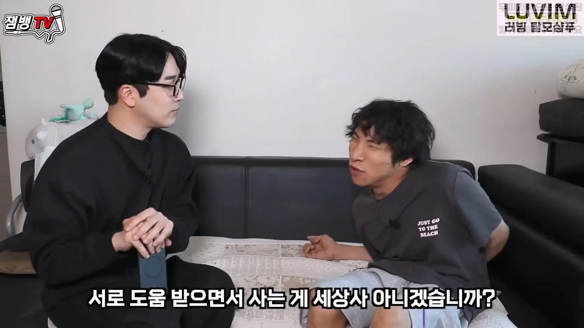 보고도 믿기 힘든 뇌성마비 장애인의 진짜 현실 만능발.mp4_20260829_135513.781.jpg