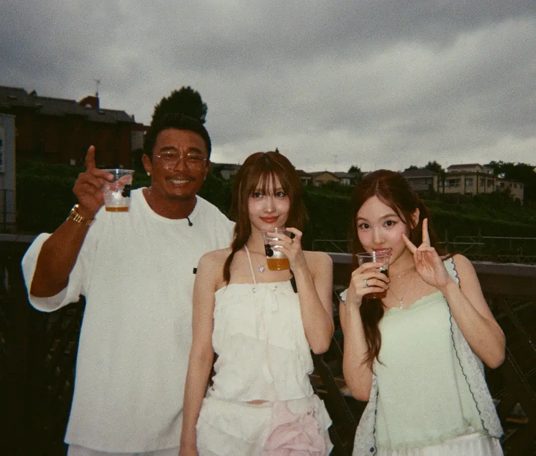 004.webp