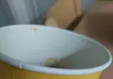 bhc 동글락바삭콜팝이란게 색이 원래 이런가요?