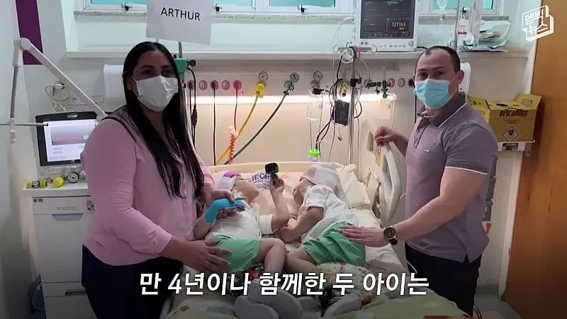 33시간 수술 끝에 얼굴 본 쌍둥이.jpg