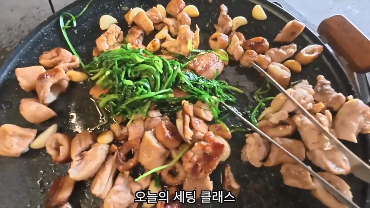 쉬는 날, 신입사원이 공장으로 출근하는 이유.mp4_20260901_092813.329.jpg