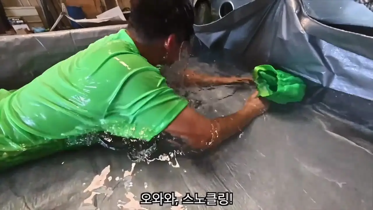 쉬는 날, 신입사원이 공장으로 출근하는 이유.mp4_20260901_093006.194.jpg