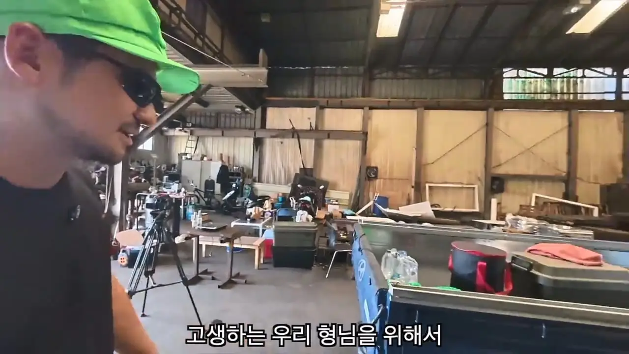 쉬는 날, 신입사원이 공장으로 출근하는 이유.mp4_20260901_092630.914.jpg
