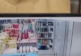 첫날부터 스팩타클한 편의점 근무 ㄷ