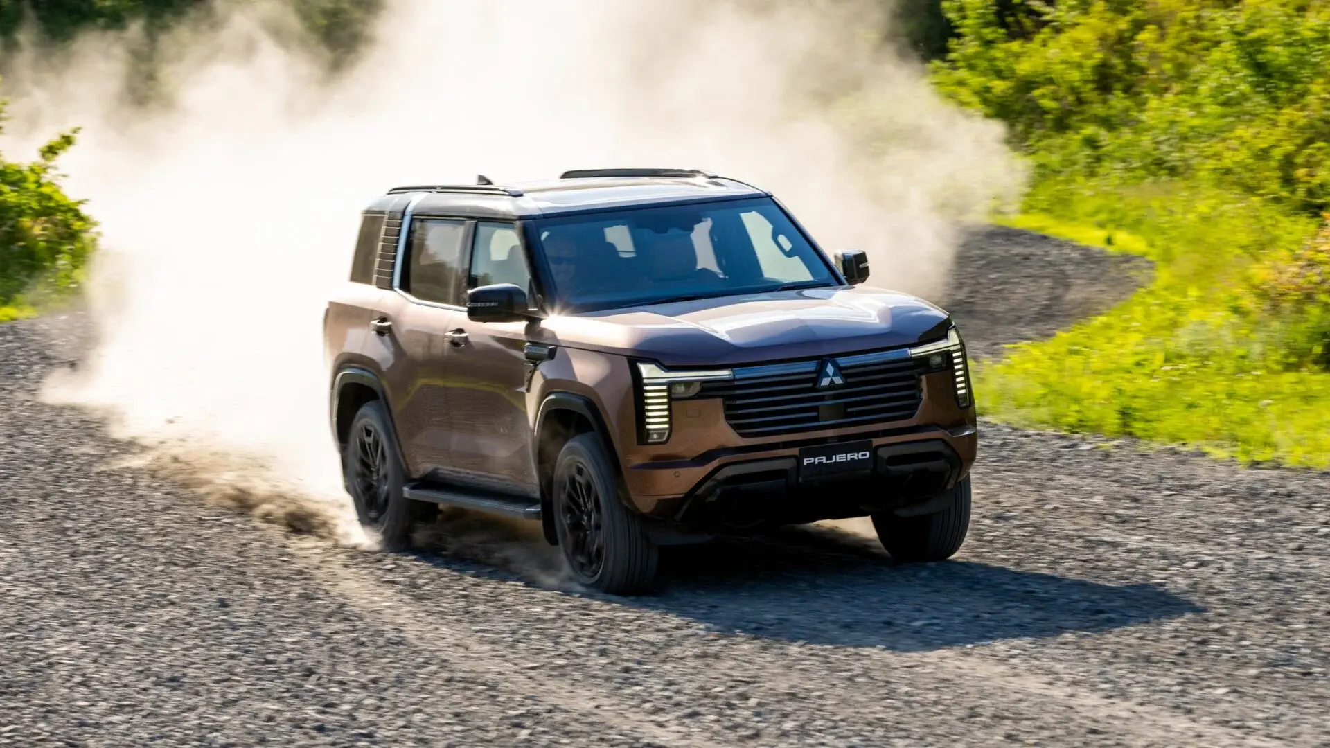 2027-Mitsubishi-Pajero-17-1920x1080.webp