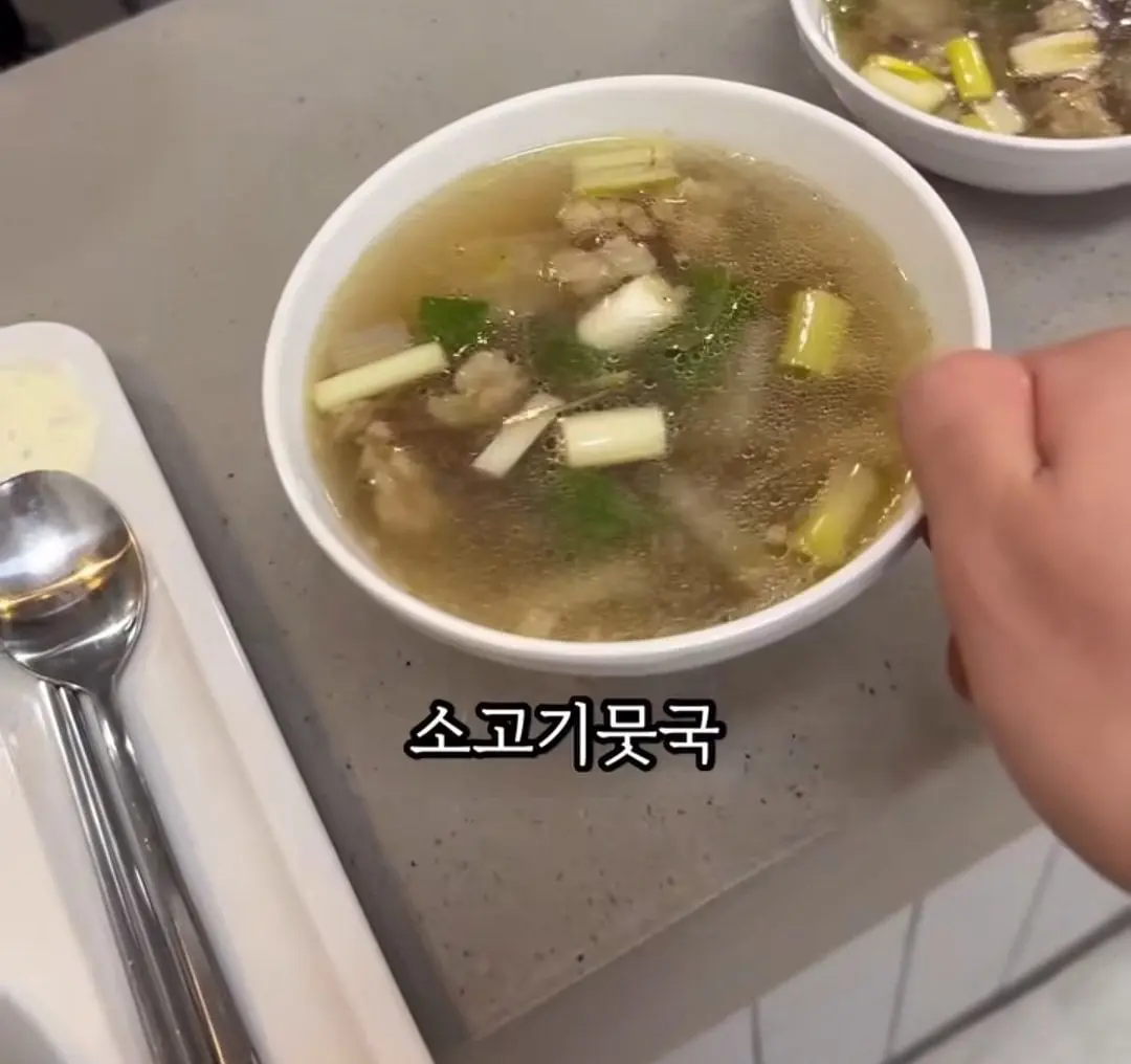 42040.jpg 5500원에 라면이 무제한인 한식뷔페 퀄리티