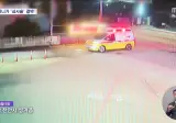 외할머니가 쇠사슬로 11살 아이 침대에 묶어