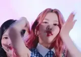 하츠투하츠 에이나 민소매