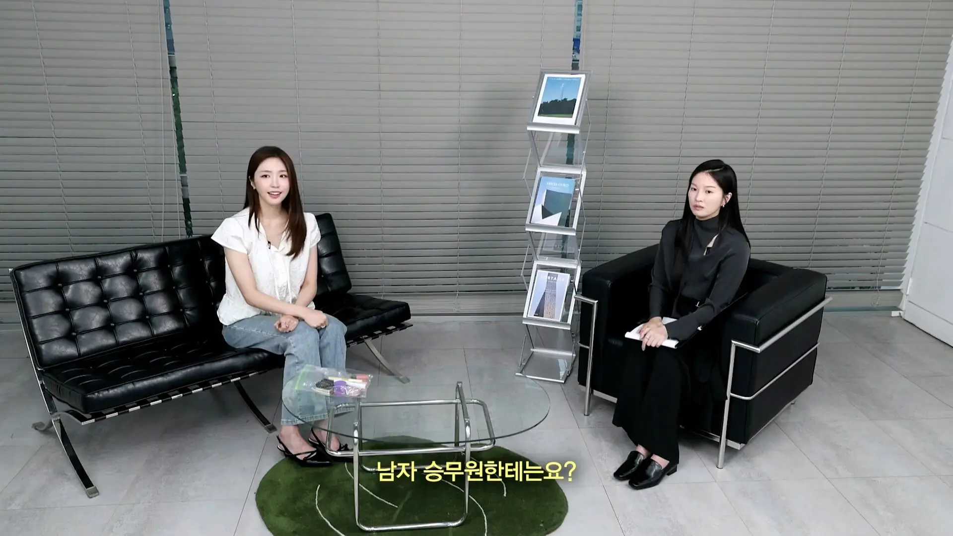 모닝콜은 필수, 전직 승무원 류이서 성해은이 폭로하는 역대급 군기썰 최초공개_20260911_125217.398.jpg
