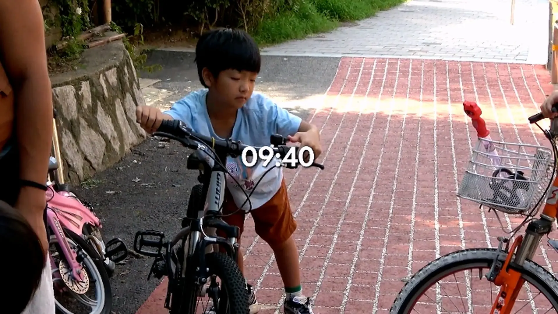 A Day with a Stay-at-Home Dad _ Raising Four Kids in Modern South Korea_20260913_123106.635.jpg