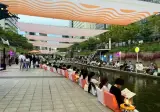 한국에서는 독서가 유행하고 있다고 들었는데 정말 그런 것 같아