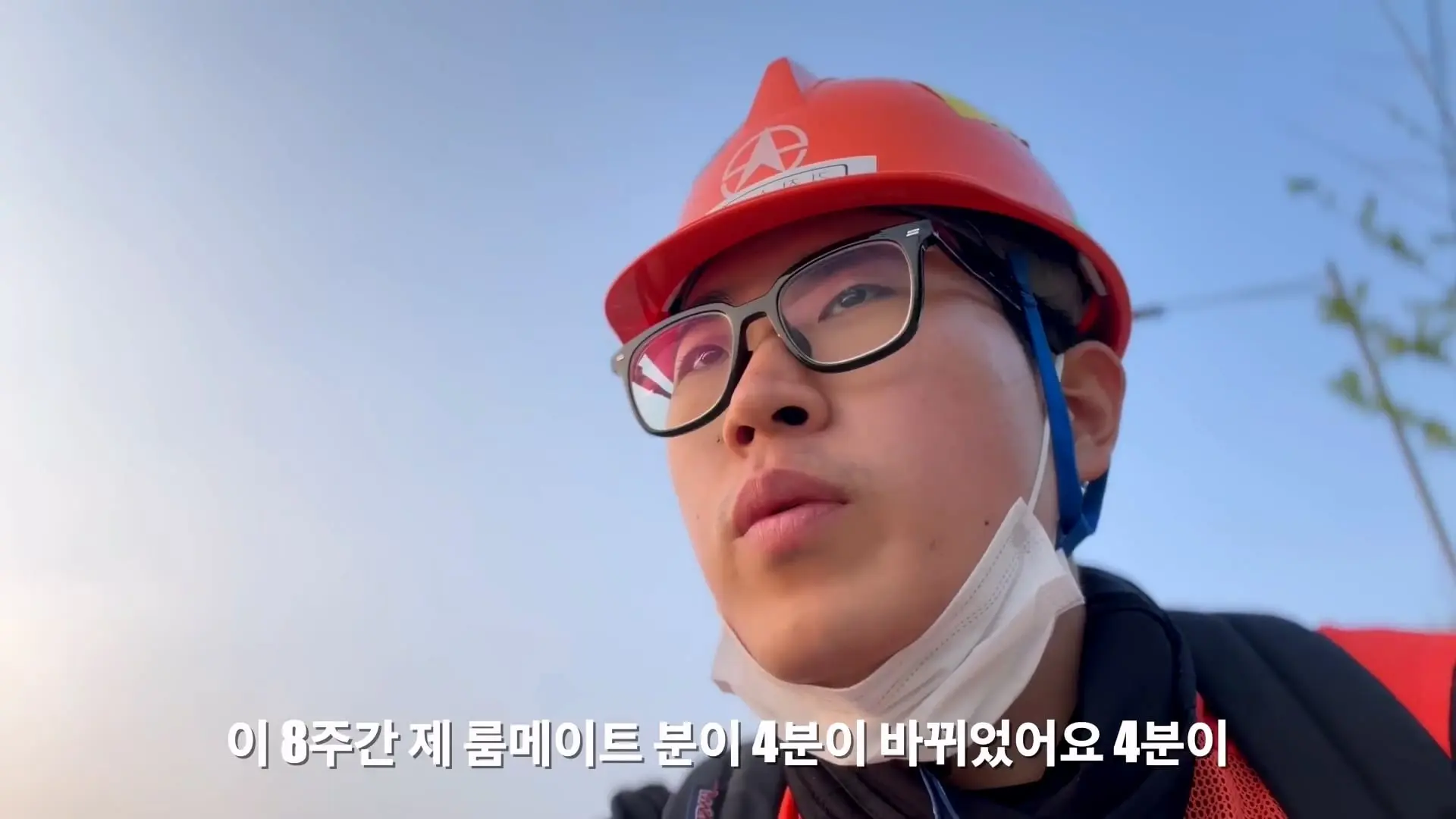 이제야 말합니다,,, 화장실 1개를 6명이 쓰는 노가다 숙소생활의 민낯_20260914_190825.420.jpg