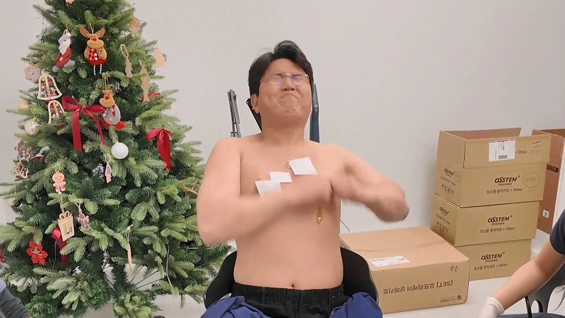 항상 직원과 사이가 좋은 이유.mp4_20260917_104733.901.jpg
