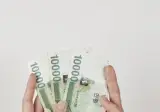 결혼식 가고 축의금 3만원 vs 결혼식 안가고 축의금 안주기