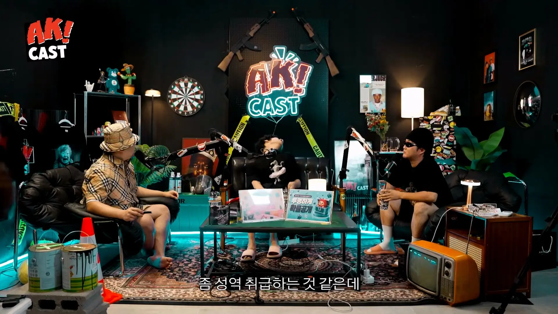 “갑자기 스타 됐어요!” 하루아침에 KTX급 속도로 떡상한 장애인 ‘만능발’ - [AK! CAST-EP.38 PART I]_20260919_140628.015.jpg