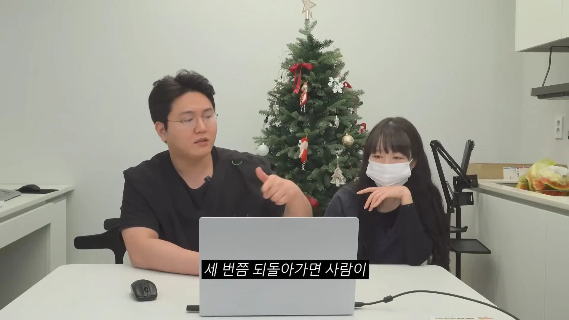 치과의사 이장호가 개 빡칠때 (짜증나는 상황 월드컵).mp4_20260919_105645.779.jpg
