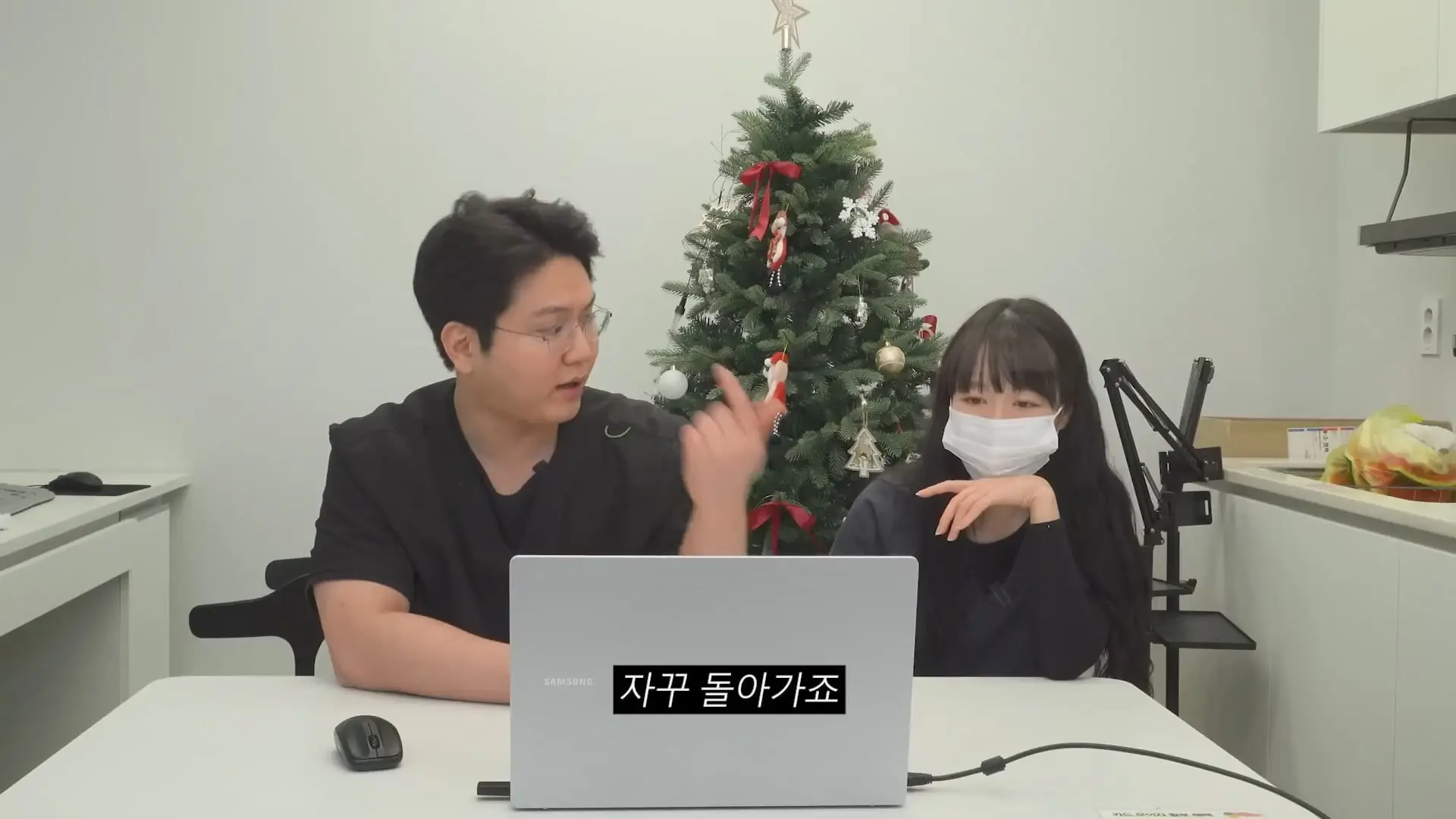 치과의사 이장호가 개 빡칠때 (짜증나는 상황 월드컵).mp4_20260919_105641.517.jpg
