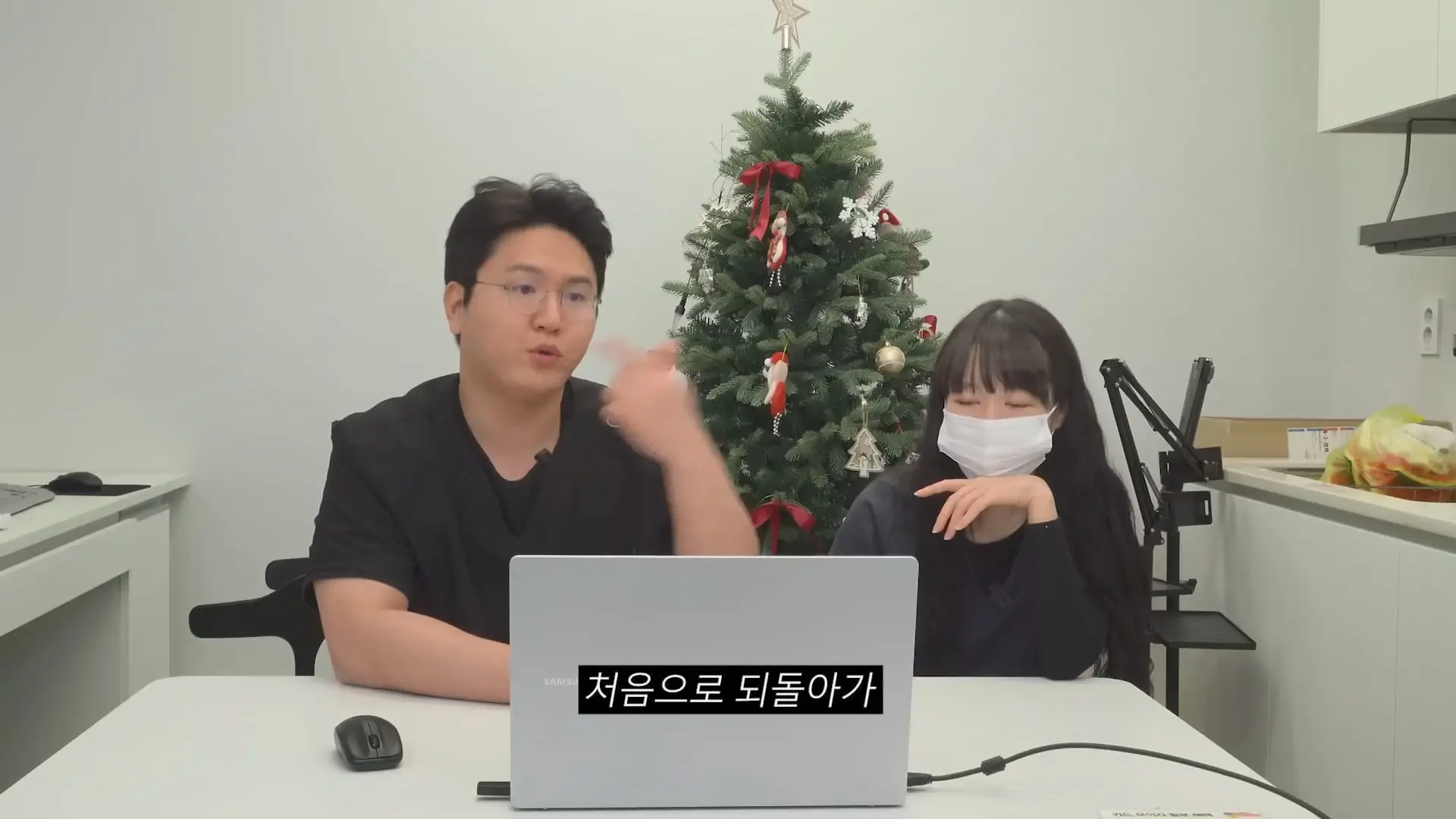 치과의사 이장호가 개 빡칠때 (짜증나는 상황 월드컵).mp4_20260919_105643.259.jpg