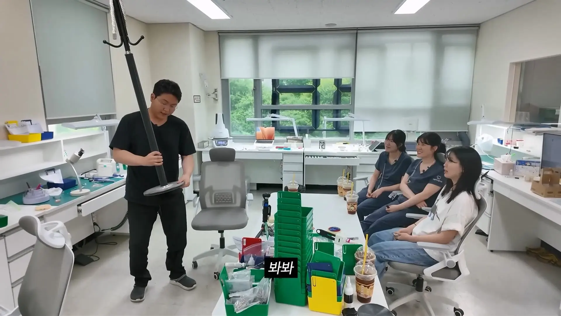 직원 면담하다가 폭주한 치과의사.mp4_20260921_103020.572.jpg