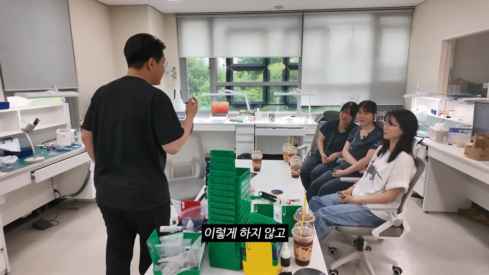 직원 면담하다가 폭주한 치과의사.mp4_20260921_102736.374.jpg