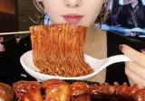 진짜 난리난 먹방유투버들