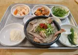 먹어본 돼지국밥중 가장 난해한 국밥