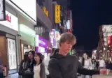 '지하철 민폐' 틱톡커, 이번엔 홍대서 난동[영상]