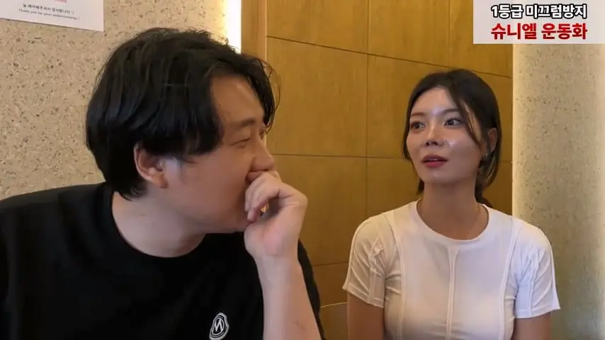찐핵미모 여사장님 음식 안먹어도 맛있는이유. 은현장의 골목식당.mp4_20260922_164203.651.jpg