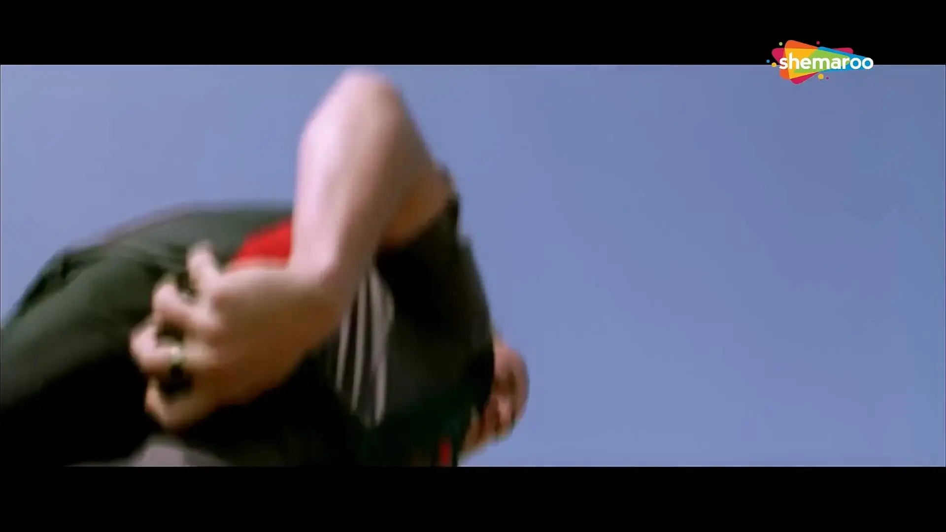 Luck [2009] Sanjay Dutt _ Imran Khan _ Shruti Haasan _ Mithun Chakraborty _ Hindi Action Movie.mp4_20240915_020834.508.jpg