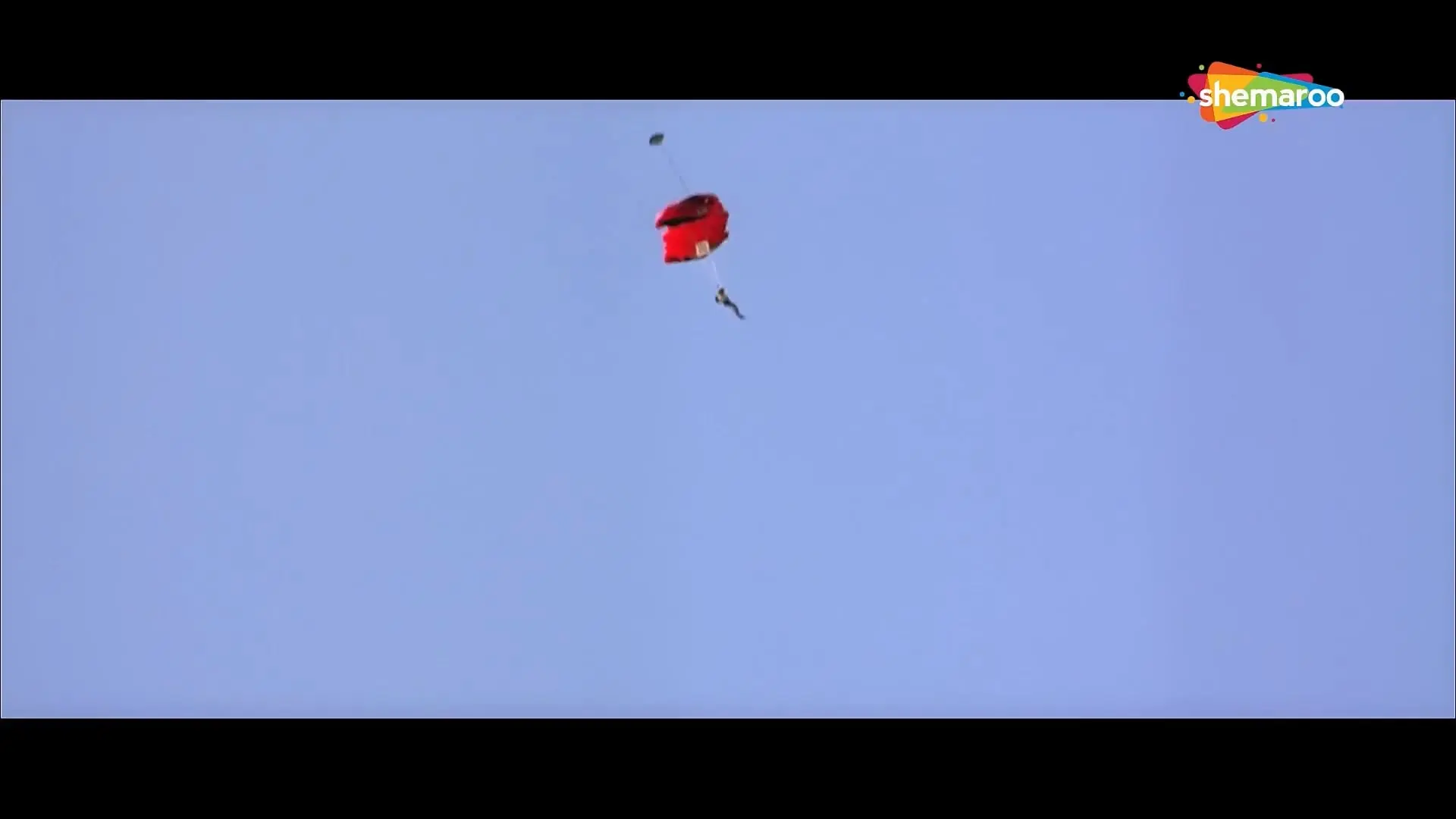 Luck [2009] Sanjay Dutt _ Imran Khan _ Shruti Haasan _ Mithun Chakraborty _ Hindi Action Movie.mp4_20240915_020857.679.jpg