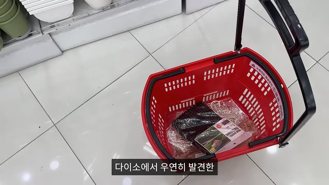 일반인을 패션위크 스타로 만들기 00-05-17.png