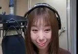 모모귀신 개인기 보여준다더니 얼굴 막 쓰는 최유정.jpg