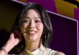 있지 류진 민소매 의상