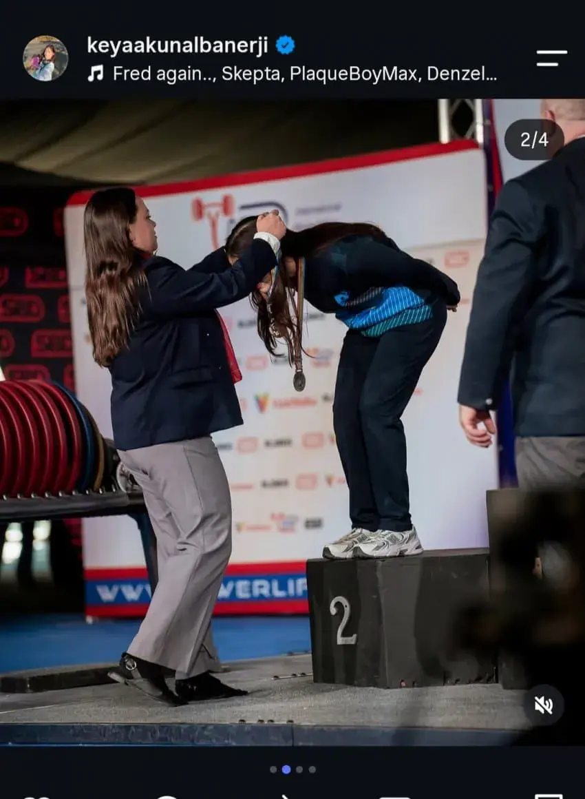 1790668117.jpg 여자역도..21살 누나..미모..깜짝..