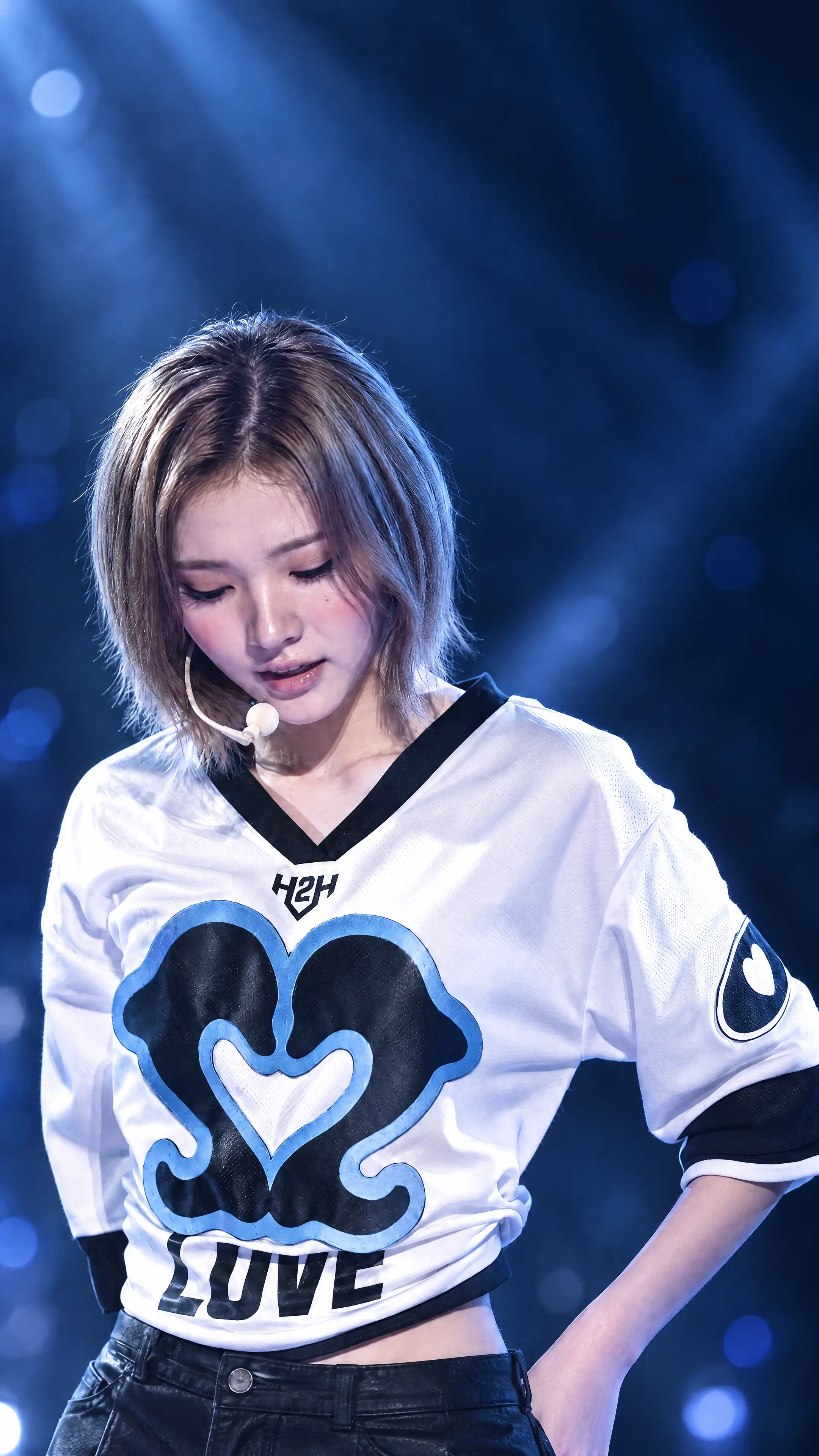 V JIWOO 2.png