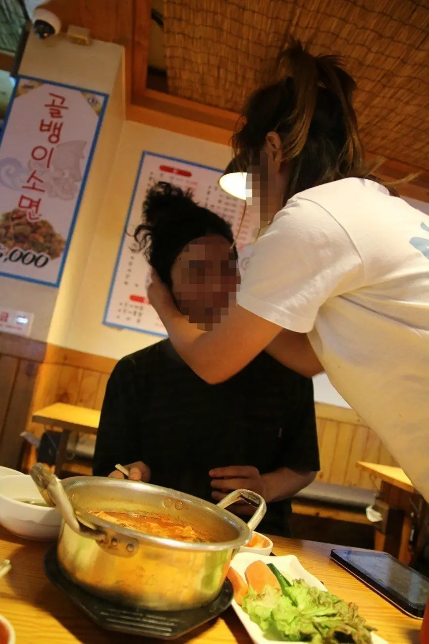 824eabc8-00f4-434d-a986-a8d6ee8436f9_8a19a315-5601-4a4c-b.webp