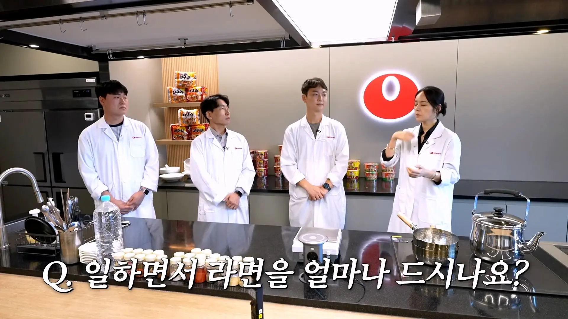 농심 연구원한테 라면 맛있게 끓이는 비법 전수받으러 간 한가인 (평생 써먹음)_20261005_195356.069.jpg