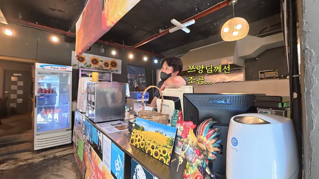다 먹으면 평생 공짜_! 사장님이 성공은 힘들것 같대요😅 제한시간 25분! 초대왕 돈까스 도전먹방 1-54 screenshot.png 초대왕 돈까스에 도전한 쯔양 근황 ㄷㄷㄷㄷㄷ