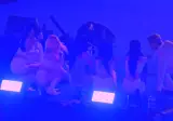 논란논란 요즘 대학축제 관중 리액션 반응.mp4