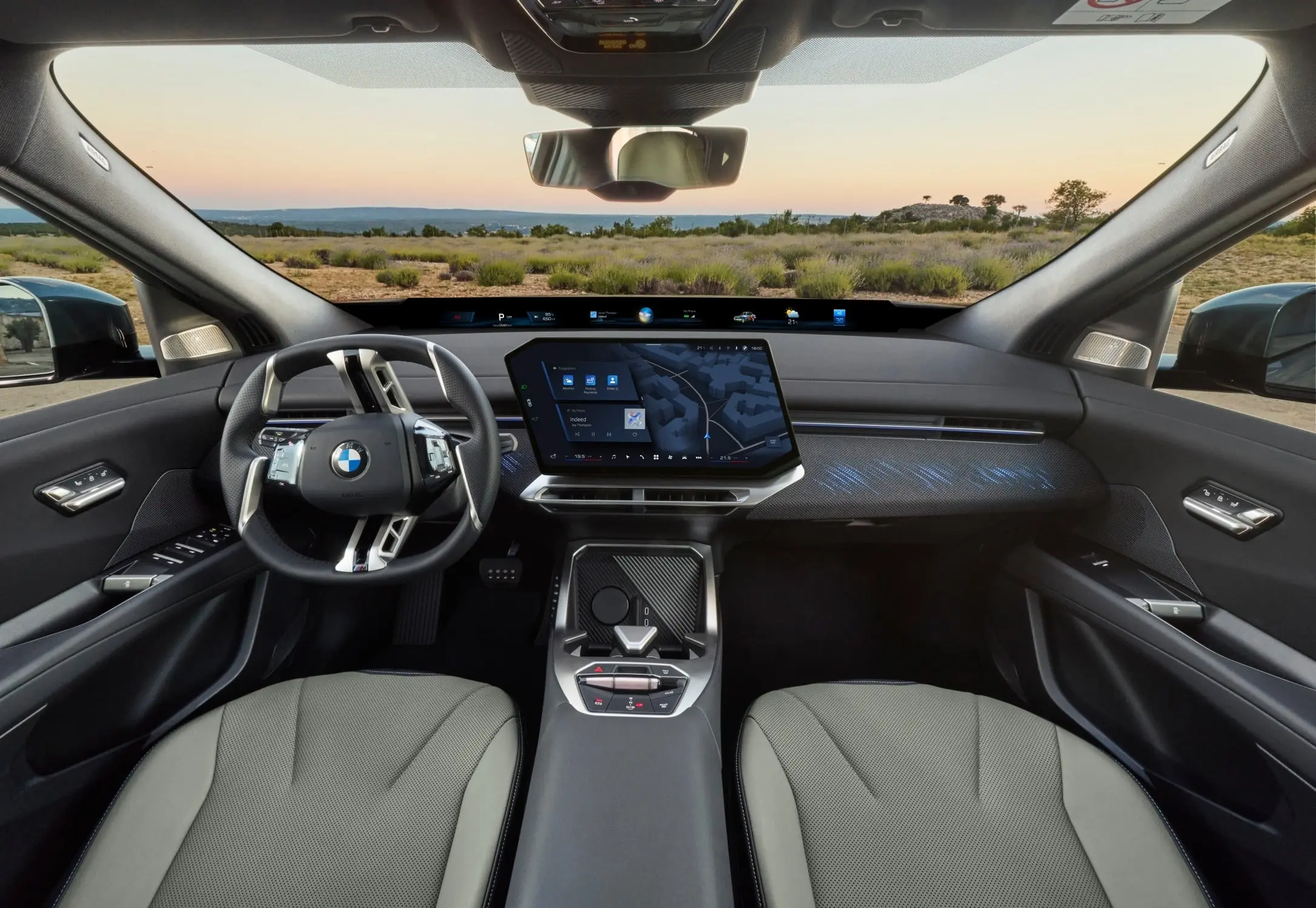 P90655830_lowRes_bmw-ix4-50-xdrive-in.jpg