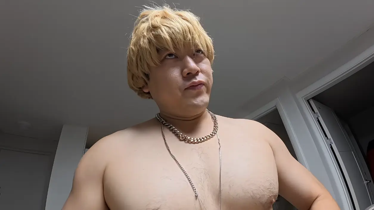 용쥬르이용주 - 족발로 선민이네 집 급습 브이로그 [I9S26dk_YU0 - 1255x706 - 19m58s].png