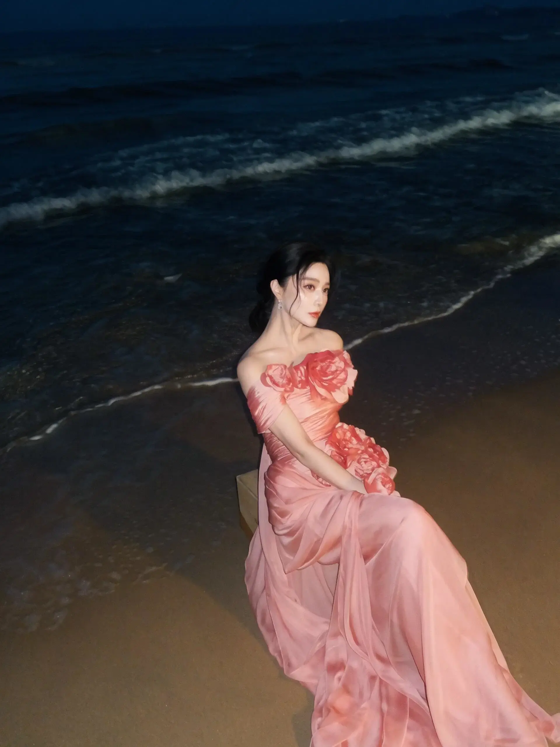 PWVbqa.webp