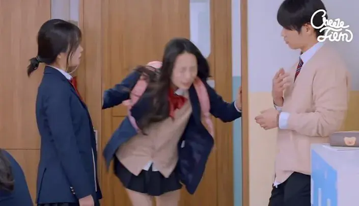 1000249912.jpg 대학 안 가고 결혼한다는 여고생