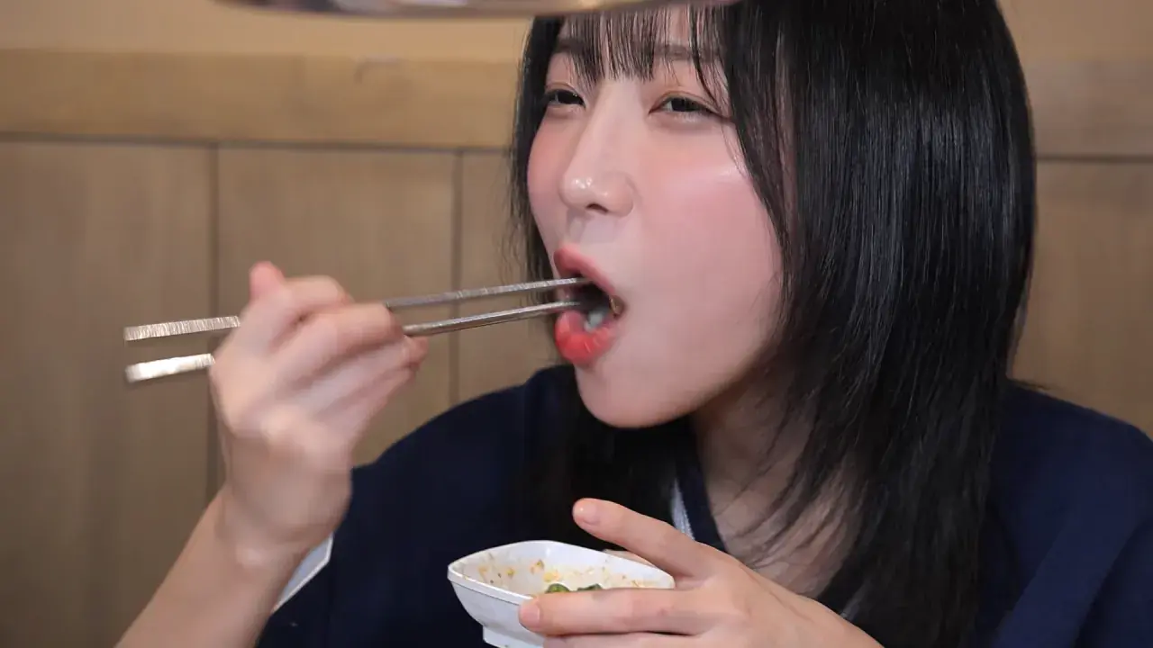 너무 맛있어서 재방문 후 곱창 22인분 먹었더니..🤣 11-45 screenshot.png 쯔양이 인정한 곱창 잘 굽는 여배우 ㅋㅋㅋ