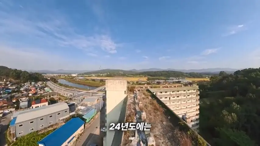 사람과 귀신이 함께 산다 36번 국도 옆 미스터리 아파트의 정체.mp4_20261014_105357.879.jpg