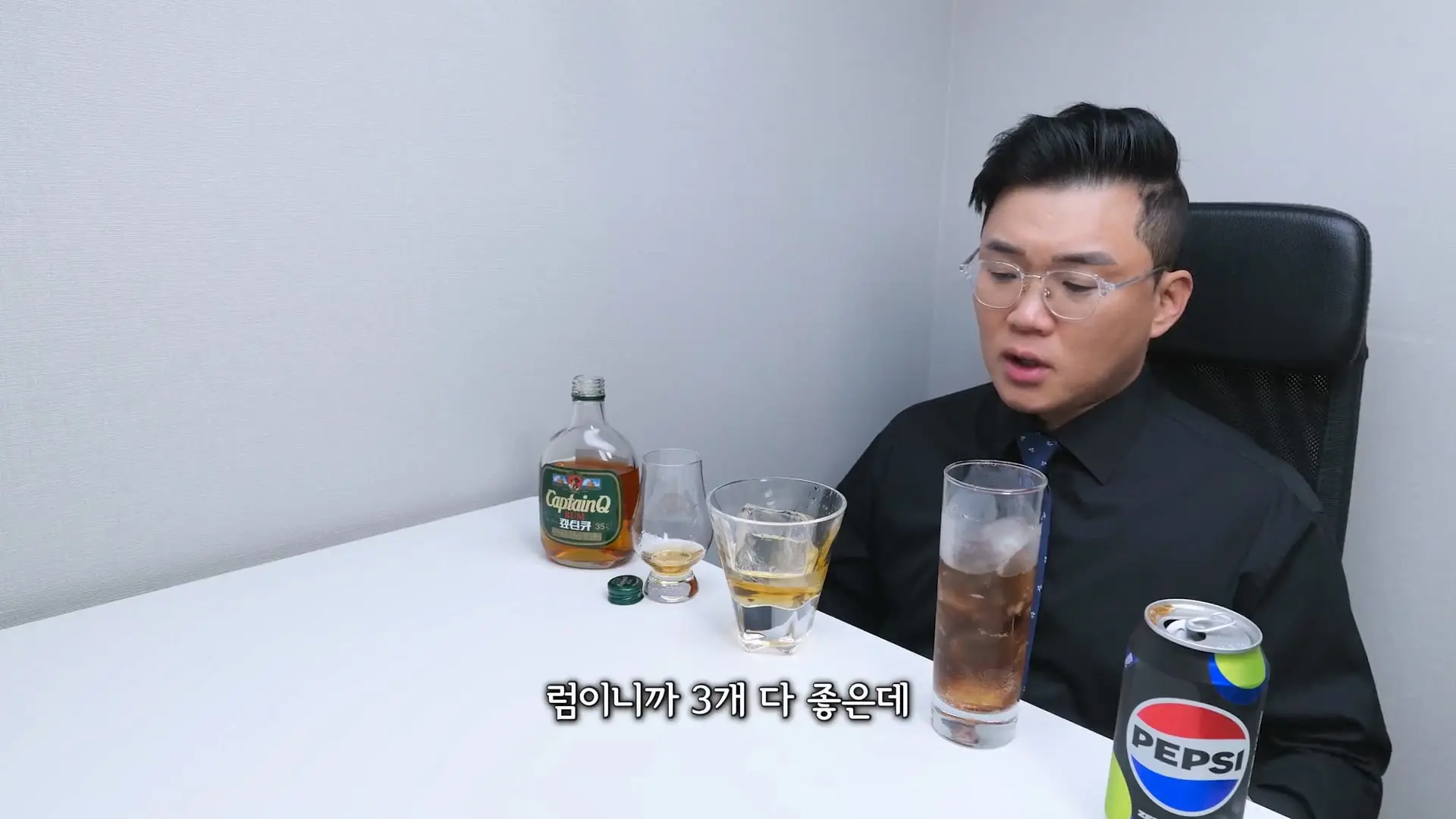 레전드 캪틴큐 진짜 이틀뒤에 일어나나 캡틴큐.mp4_20261015_111611.098.jpg
