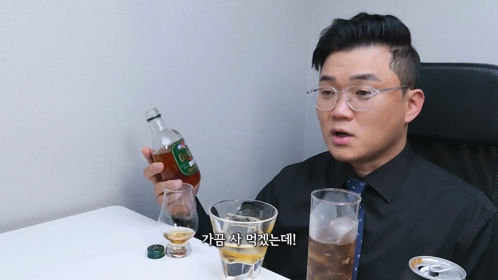 레전드 캪틴큐 진짜 이틀뒤에 일어나나 캡틴큐.mp4_20261015_111632.698.jpg