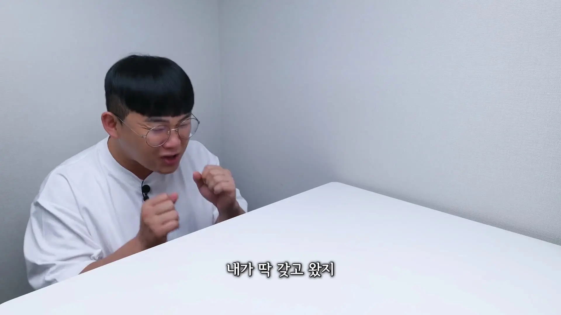 레전드 캪틴큐 진짜 이틀뒤에 일어나나 캡틴큐.mp4_20261015_111350.377.jpg