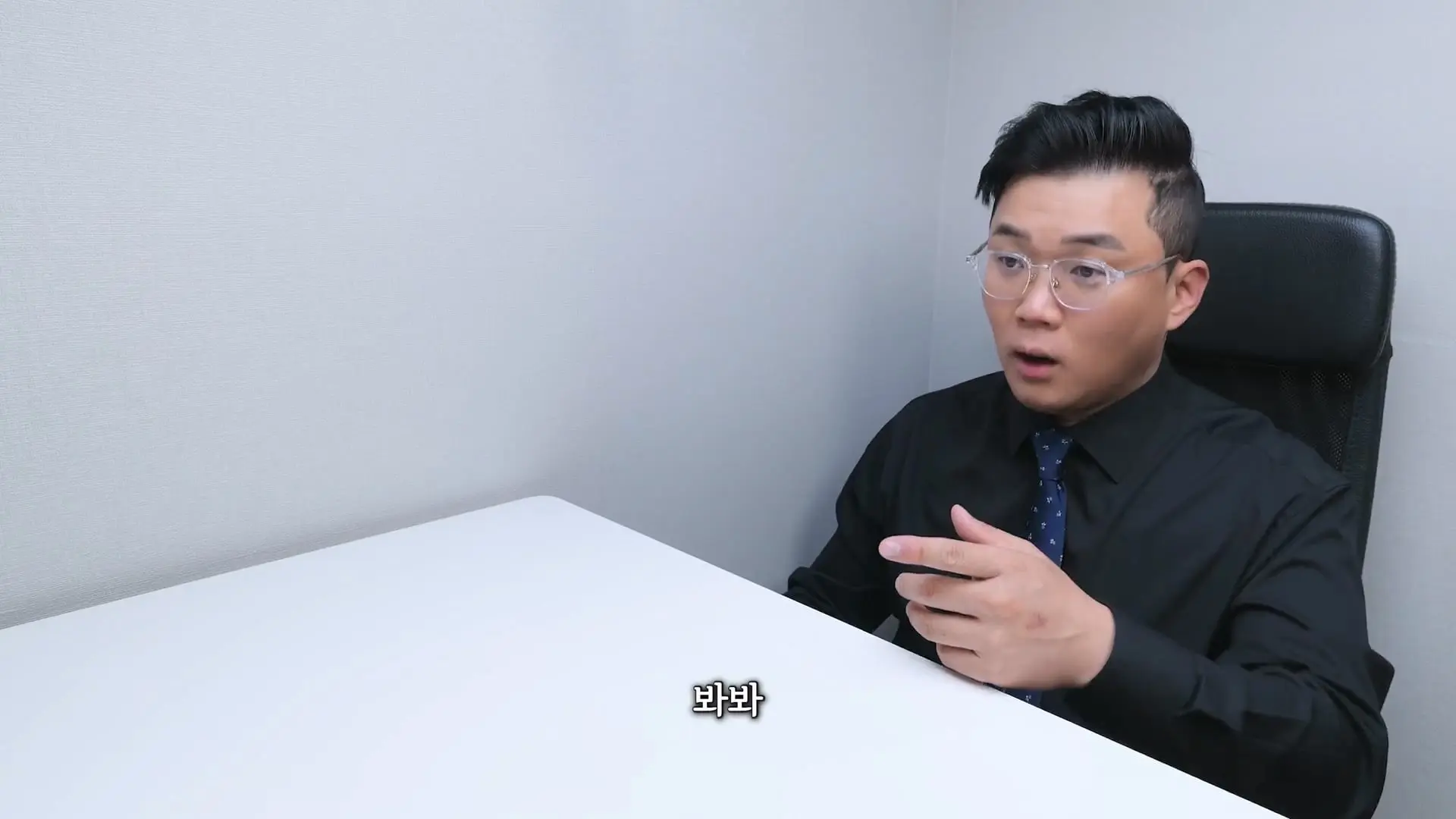 레전드 캪틴큐 진짜 이틀뒤에 일어나나 캡틴큐.mp4_20261015_111356.115.jpg