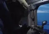 드론을 격추하는 우크라이나 군인